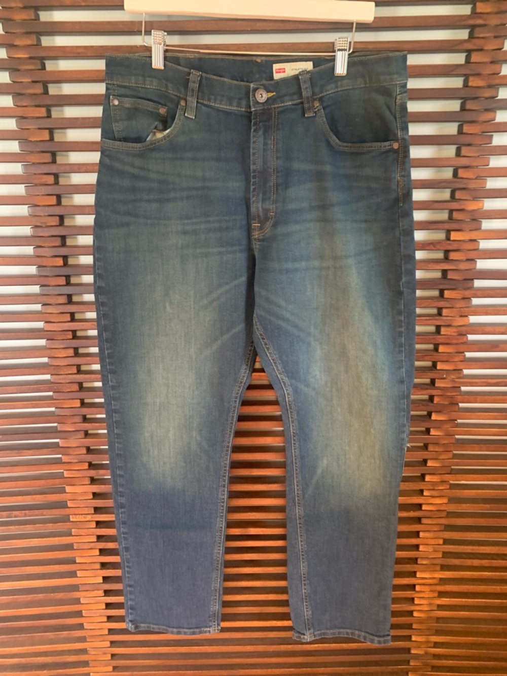 Wrangler Athletic Fit Men's Blue Jeans
